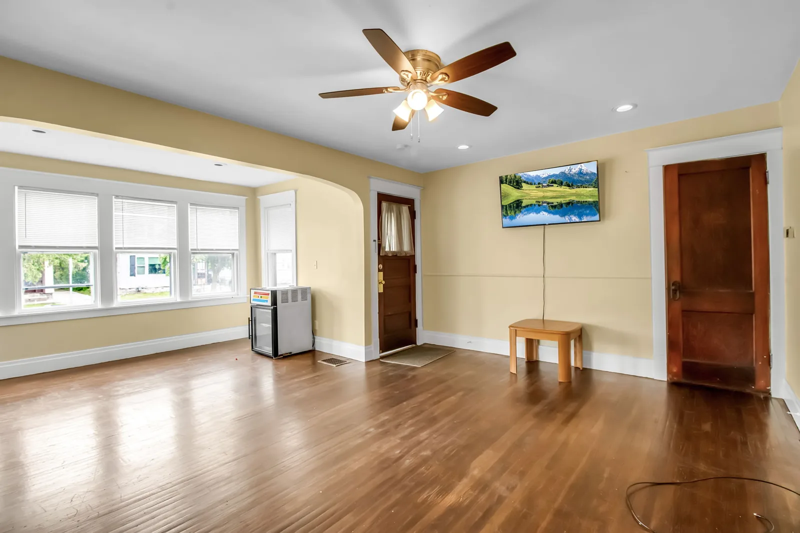 108 W Northrup Pl — property photo