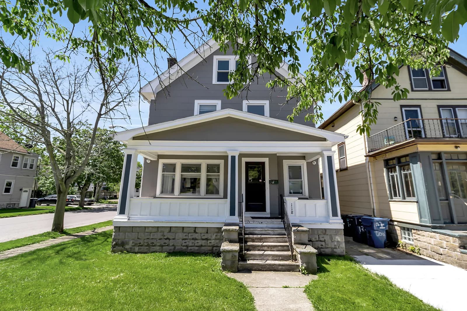 118 Merrimac St — property photo