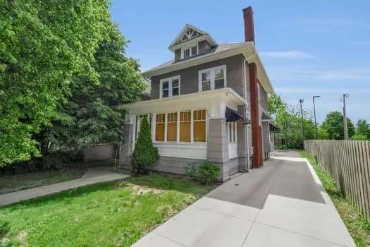 125 Lisbon Ave — property photo
