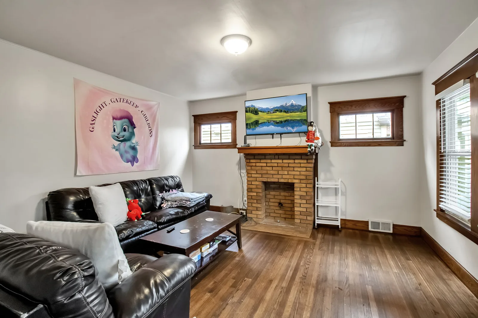 62 W Northrup Pl — property photo