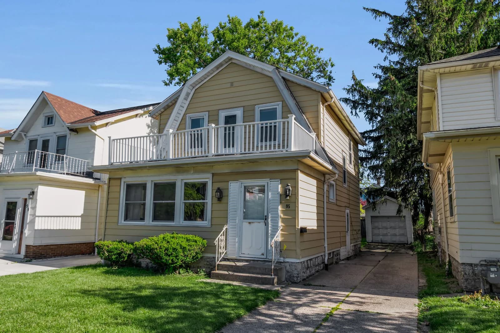 95 W Northrup Pl — property photo